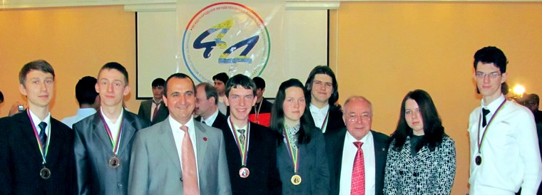 Unforgettable photo with V.G.Nenaidenko and V.V.Lunin